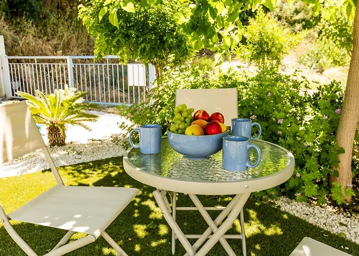 View Διαμέρισμα *